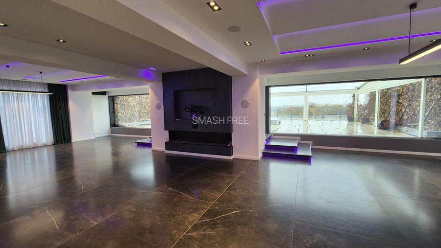Penthouse 262,48 mp + terasa 165,16 + balcoane 10,73 mp - comision 0% - 4