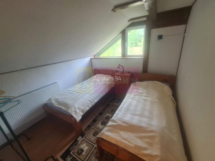 Vila de vanzare cu 5 camere in Busteni - 19