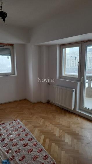 Ultracentral Unirii | 4 Camere Spațios cu Vedere la Parc | Bloc 1989 - 2