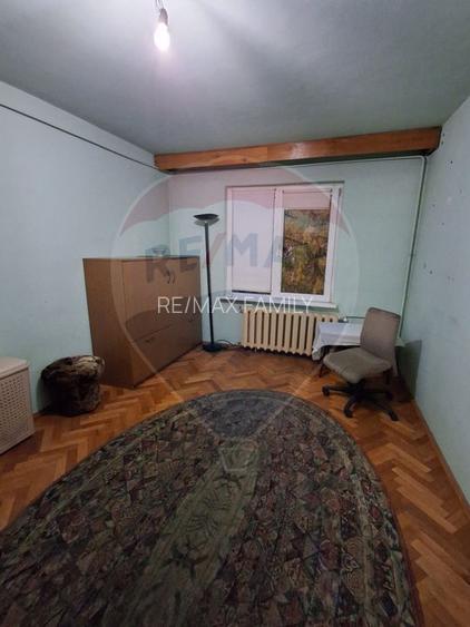 Apartament cu 4 camere de vânzare în zona Iosia - 5