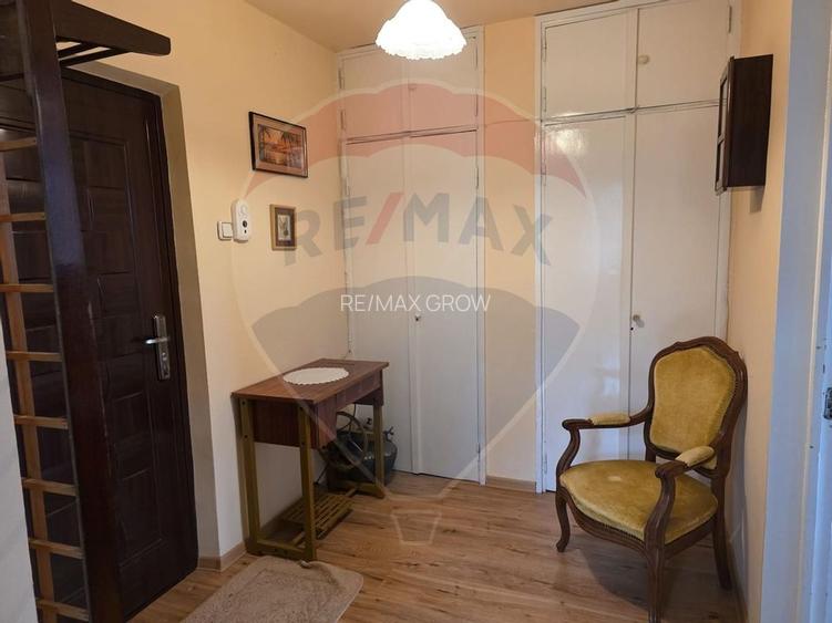 Apartament cu 2 camere de v&acirc;nzare, strada Bucegi, zona Narcisa - 7