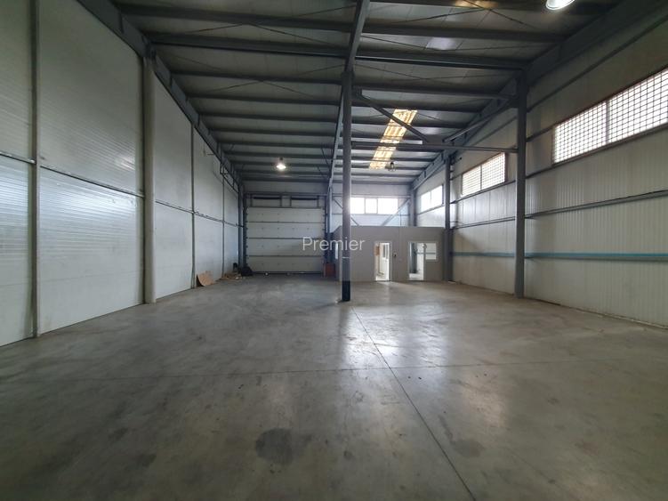 hala 250 mp, 4,50 e/mp - 2