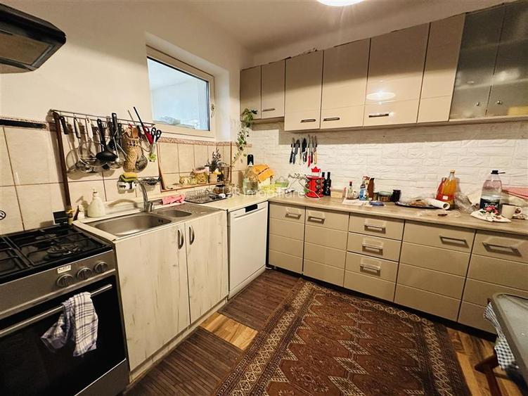 CASA CU ETAJ | TEREN 400 MP | ZONA DEALURI | STRADA MARIN PREDA - 14