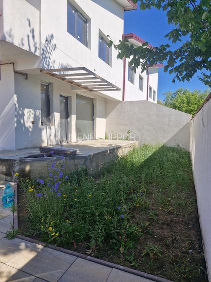 Vila elegantă 5 camere, situată la intrarea în Tunari langa Strip Mall - 3