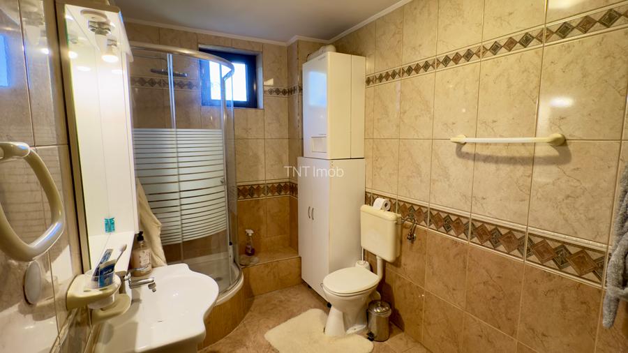 Vila individuala P+1+M cu deschidere la Lacul Snagov, piscina, sauna, ponton ! - 34