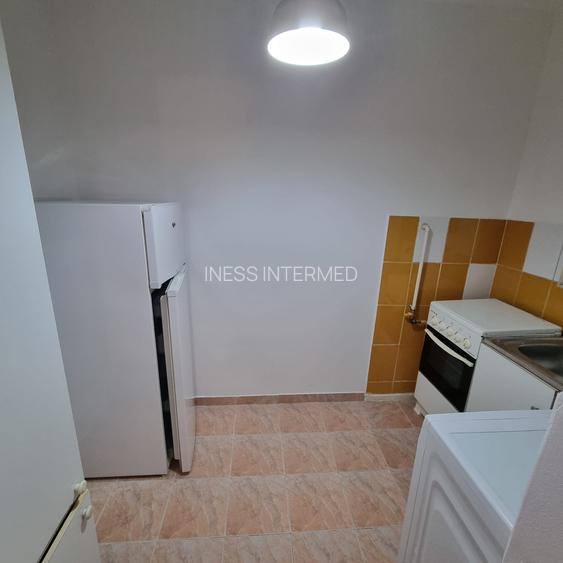 SALA PALATULUI, STIRBEI, CALEA VICTORIEI, 2 CAM NEMOBILATE PARTER - 9