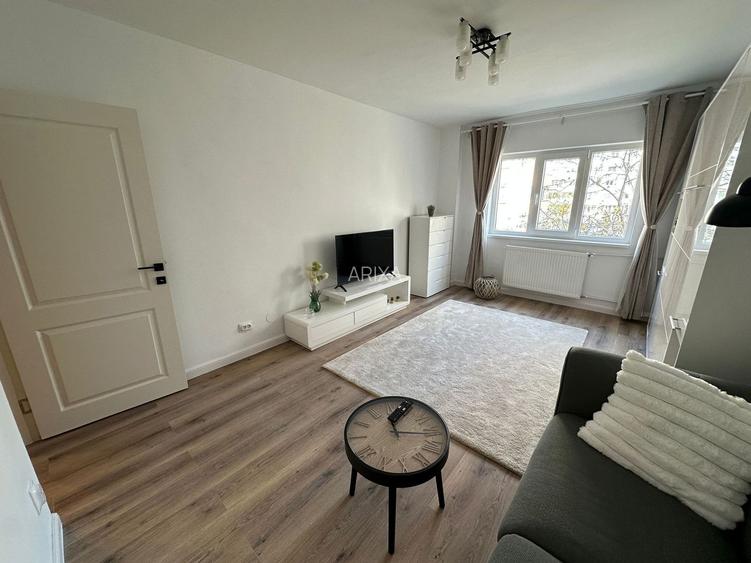 Garsoniera 45mp Metrou Obor Eminescu pat canapea Nou Renovata 2026 - 15