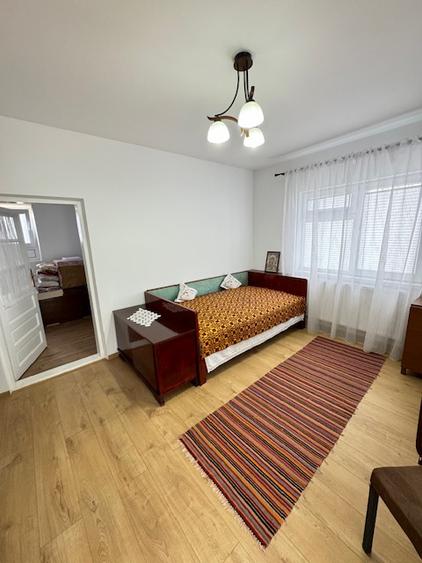 Casa renovata cu 1.052 mp teren, SASCUT(Targusor), jud. Bacau