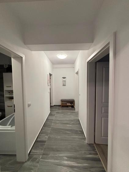 Închiriez apartament 2 camere