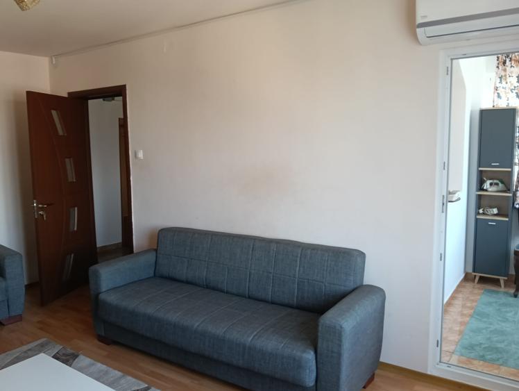 Zona Linistita, Bloc civilizat, apartament curat, mobilat modern si utilat