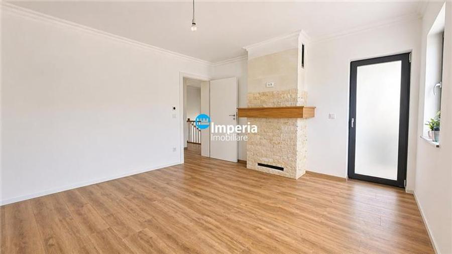 Vila in Bucium – Barnova, teren 400 mp, finisaje la alegere