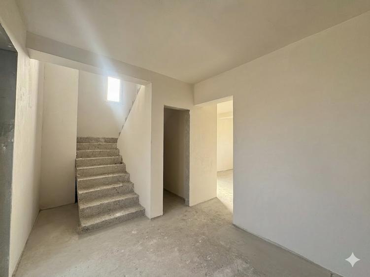 Casa individuala, 145 mp, 538 mp teren, garaj, Chinteni