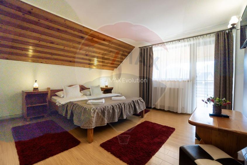 Oportunitate rară: Casă de vacanță sau Pensiune în Poiana Mărului - 26