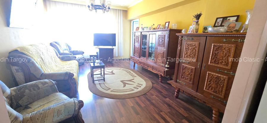 Ultracentral Târgoviște,  vânzare apartament 3camere,  comision 0 la cumpărător - 12