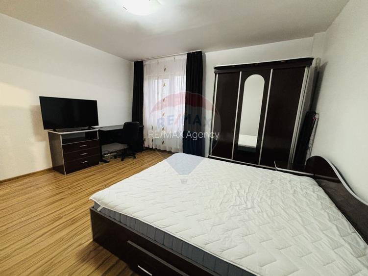 Apartament spatios de vânzare 2 camere EROILOR . VOLUNTARI A3 - 23