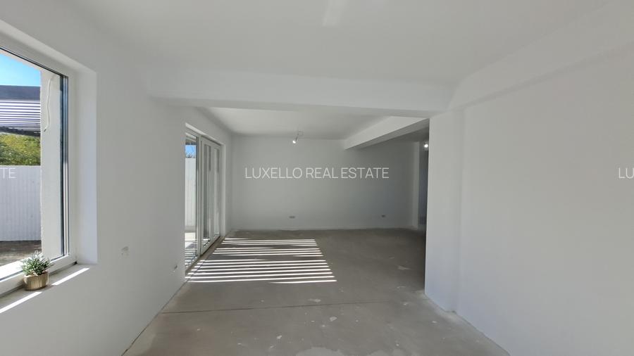 VILA LUX IN COMPLEX REZIDENTIAL - 16