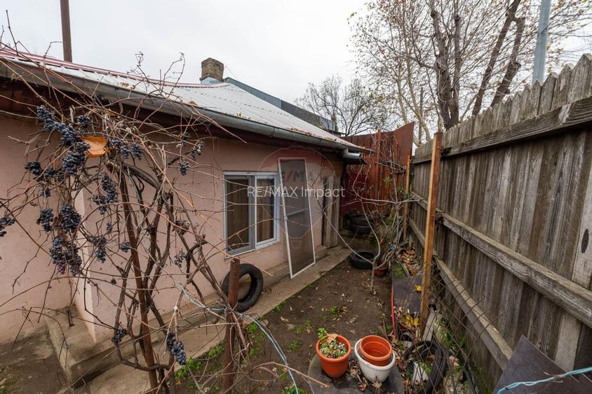 Teren cu casa construita de vanzare 207 mp Soseaua Andronache Hornbach - 7