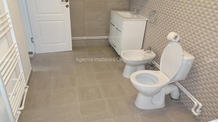 Inchiriez apartament in Vila in Deva, zona ultracentrala, curte comuna - 7