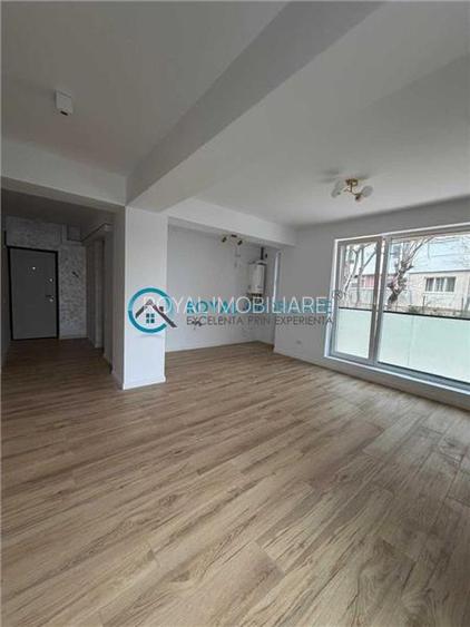 Royal imobiliare - Vanzare apartament 3 camere zona Cantacuzino - 3