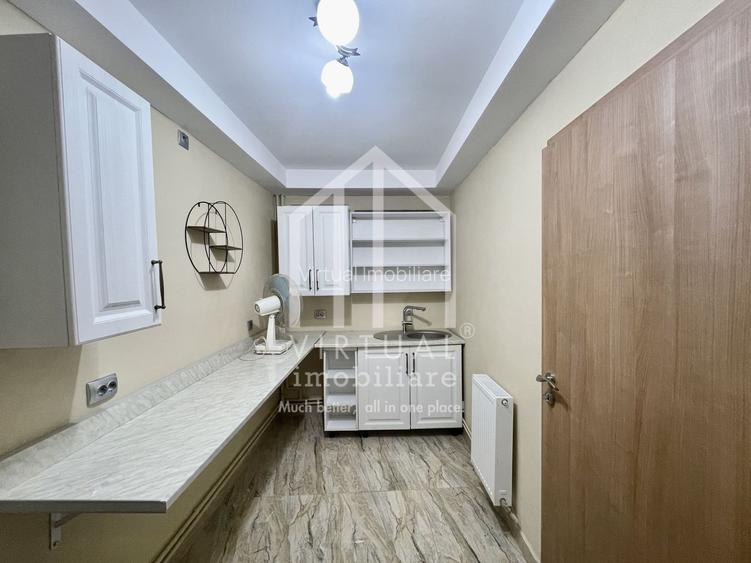 Vila/Pensiune cu 3 corpuri, 34 de camere, sala de fitness - Central - 52