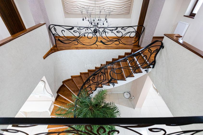 In dulcele stil mediteranean - casa de lux cu accente contemporane - 24