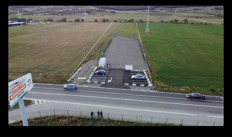 De vânzare sau închiriere teren intravilan curți construcții cu utilități  - 2