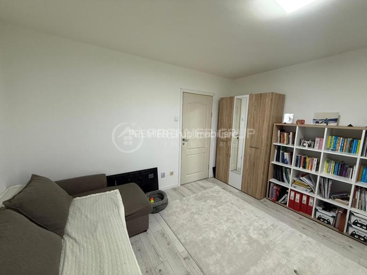 Vedere panoramică, Etaj intermediar I Garsonieră RENOVATĂ 32mp - Tătărași I AC - 2