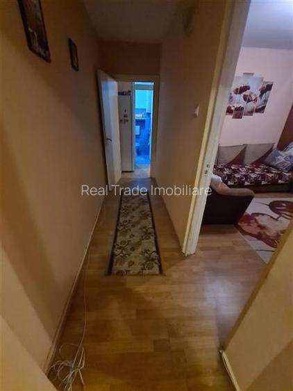 Apartament 4 camere, 2 bai, zona Gemenii - 9