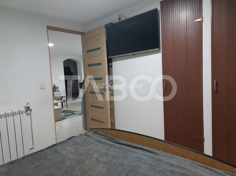 Apartament renovat complet 47 mp 3 camere str Tesatorilor Cisnadie - 5