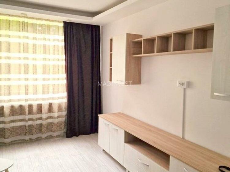 Apartament cu 3 camere, parter - zona Tiglina 2, CEC - 8