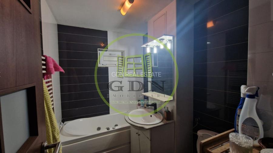 Apartament 4 camere, decomandat, 96mp, cartier 1 mai, zona Ciuperca - 11