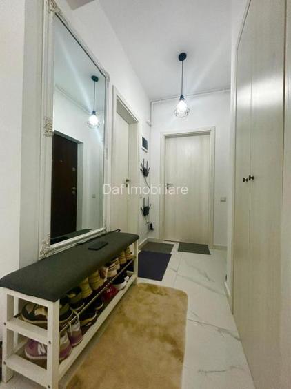 3camere-77mp-decomandat-bloc 2020-metrou aproape - 9