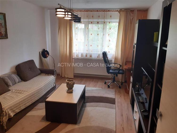 Resita, 2 Cam. Dec., Mobilat+Utilat, Parter Inalt, Micro 4 - 21