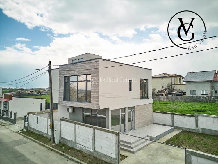 Vila modernă - finisată -terasă circulabila vedere lac și mare - 2