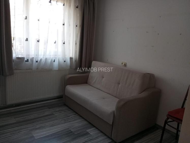 VANZARE 3 CAM FERENTARI - 3