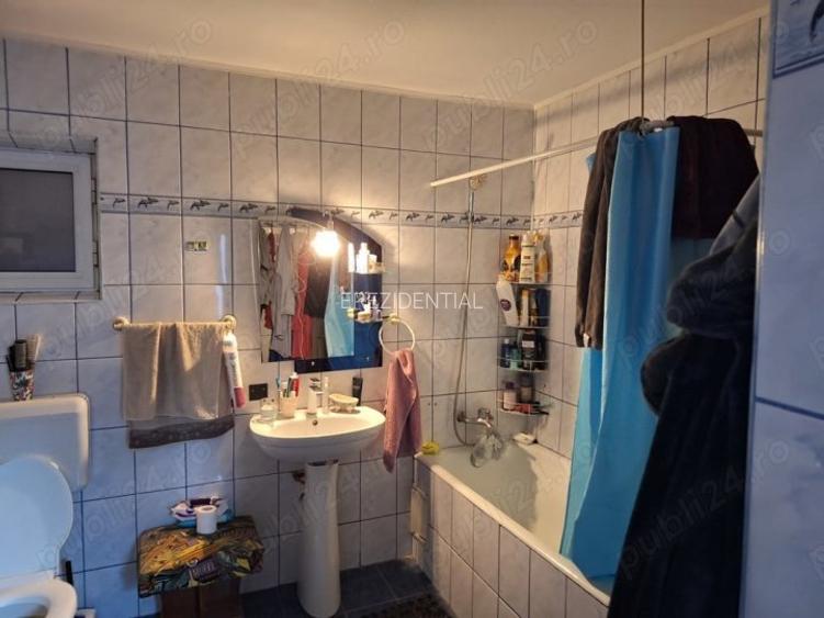 Casa Rahova -Alexandriei 8 camere,364 mp - 8