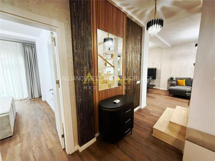 Duplex Premiun - 5 Camere - 3 Bai -Panouri solare - 10