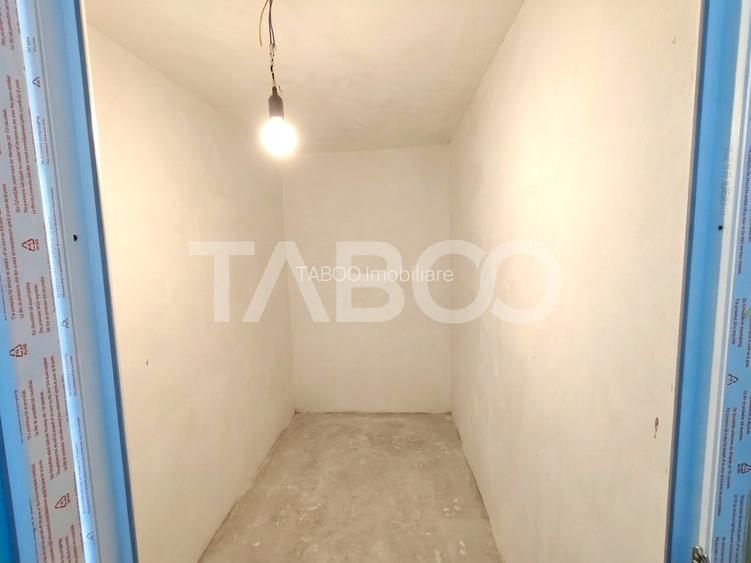 Casa pe un singur nivel cu 4 camere si teren 503 mp - Comision 0 - 11