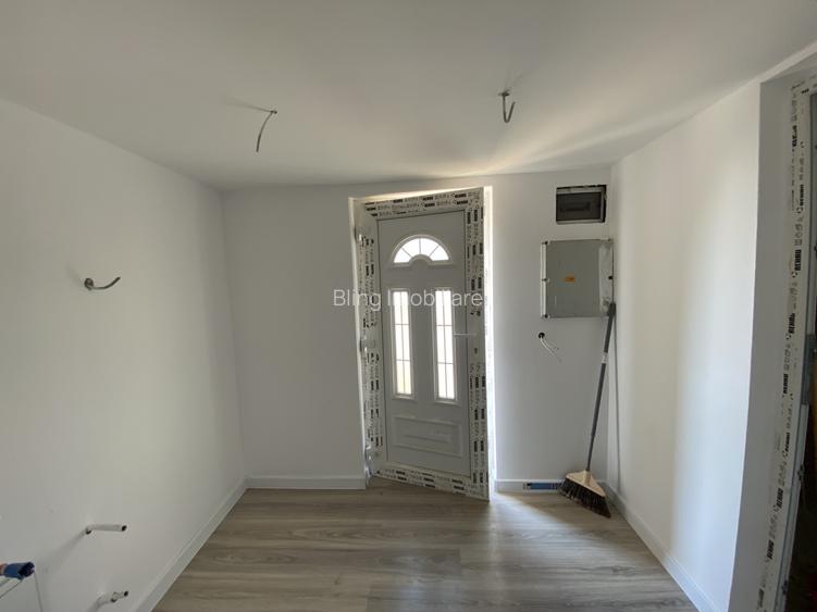 Casa finisata de vanzare , 1,5 km de Salicea - 10