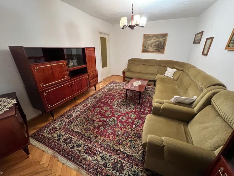 INCHIRIEZ apartament 3 camere decomandat,zona Strand - 5