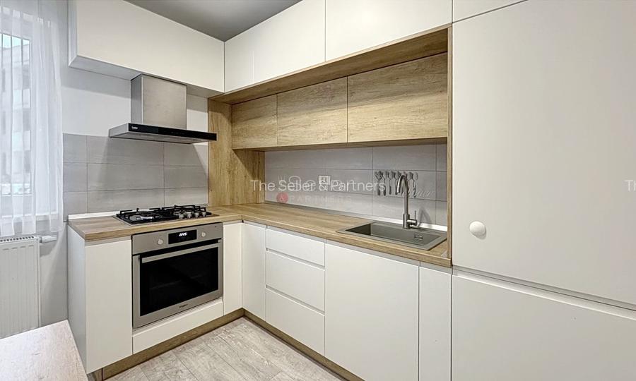 Suprafata Generoasa - 10