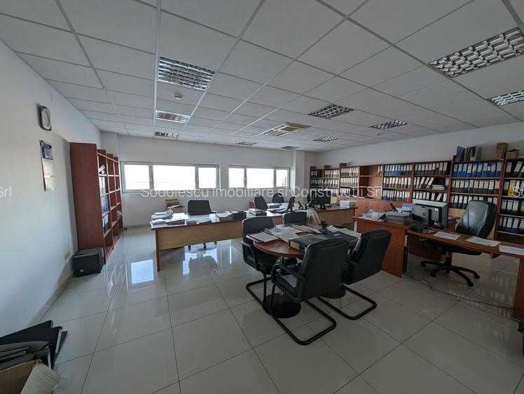 Hala cu teren generos langa acces A1 - 12