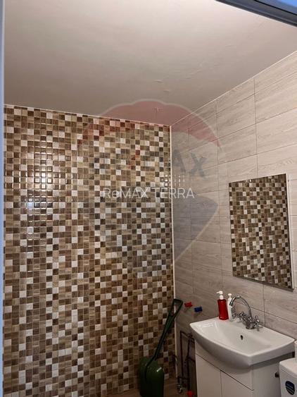 Spațiu comercial/birouri, acces separat, suprafață generoasă - 5