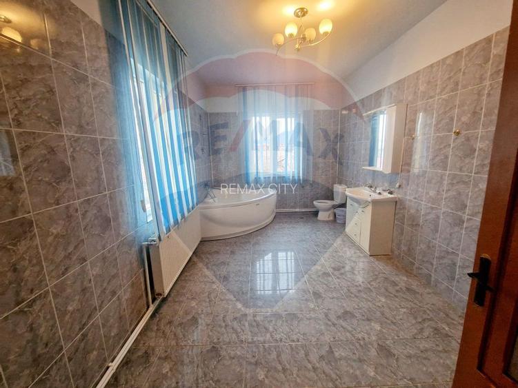 Vilă spațioasă de închiriat – 1 Mai, Piatra Neamț - 19