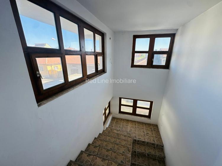 Vilă impunătoare, construcție solidă D+P+E+M, 430 mp – pretabilă pensiune - 6