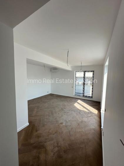 Apartament de 2 camere cu terasa zona de Nord/Aviatiei/Comision 0 - 2