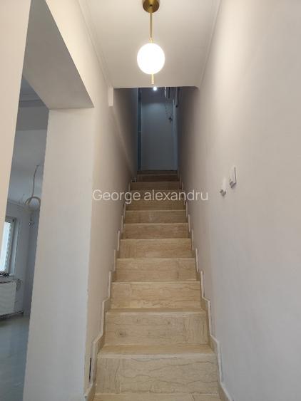 Vând proprietate comerciala P+2  ultracentral ,strada Poporului  - 2
