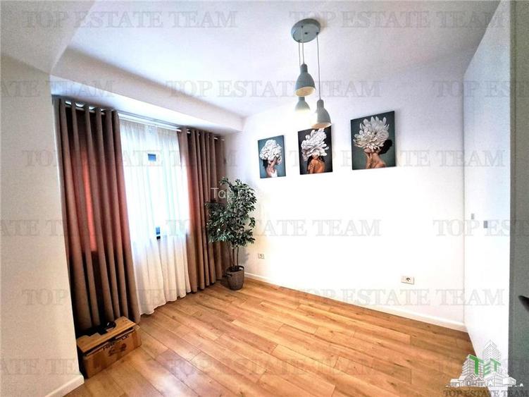 Resedinta Moderna  Ansamblu Tip Boutique /Gata de Mutare - 18