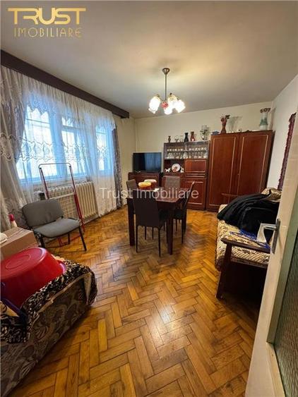 3 Camere I 66 MP I Boxa 25 MP I Manastur - 3