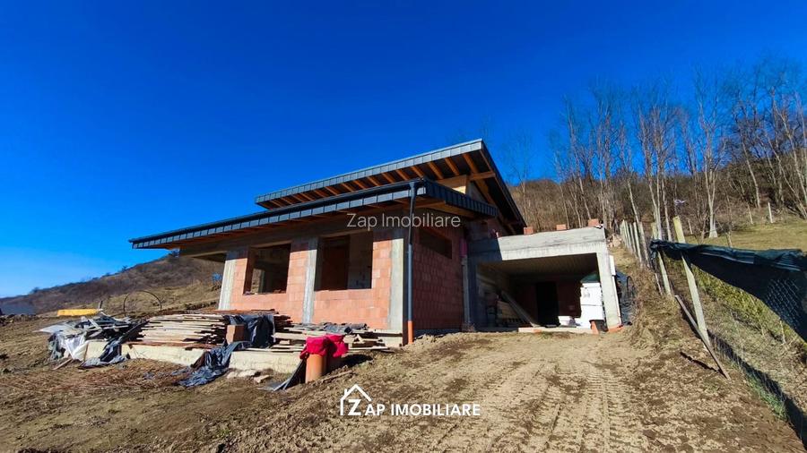 Casa Moderna - parcele 600mp - 700 mp - cu garaj inclus - 5